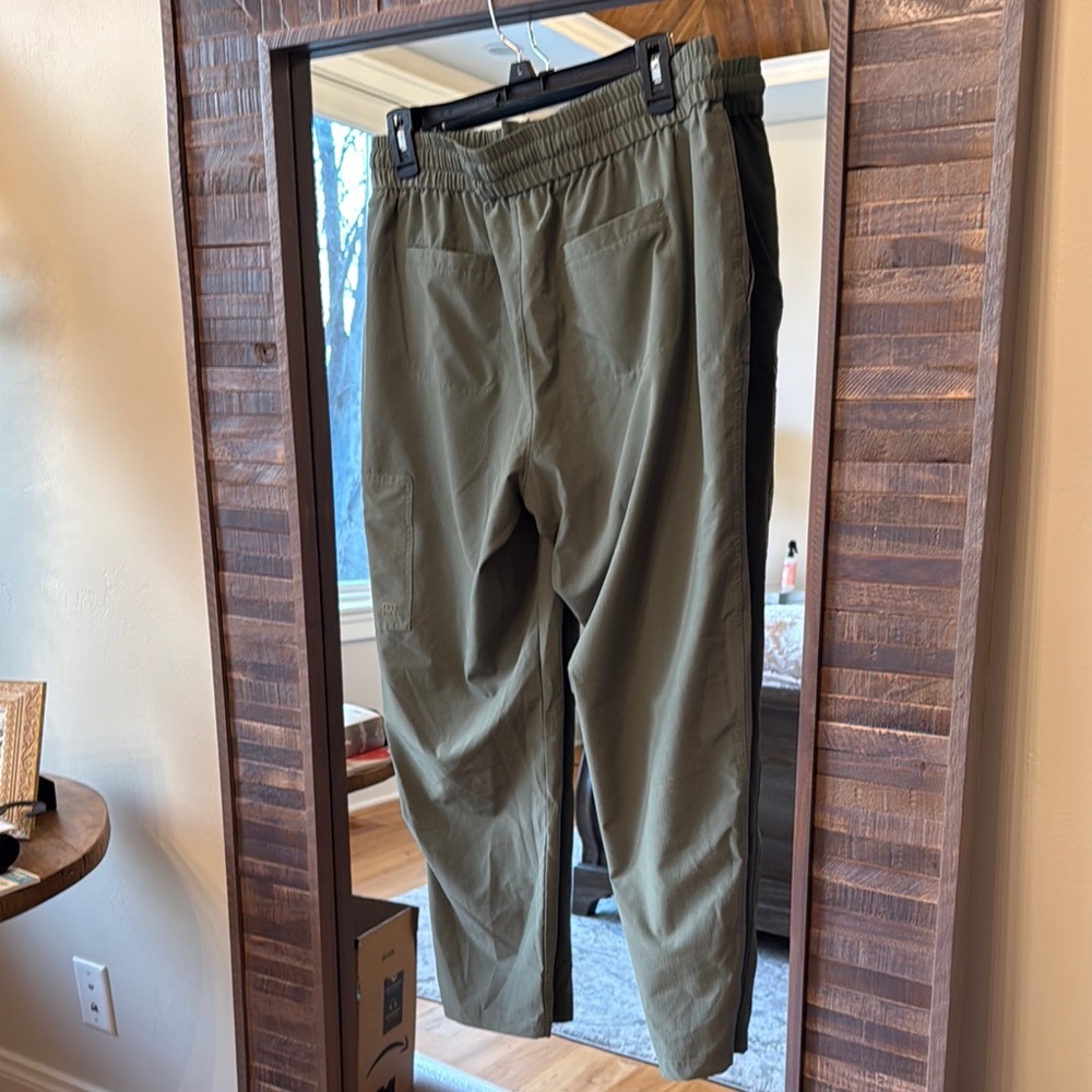 Olive Green Casual Pants - Picture 3 of 3